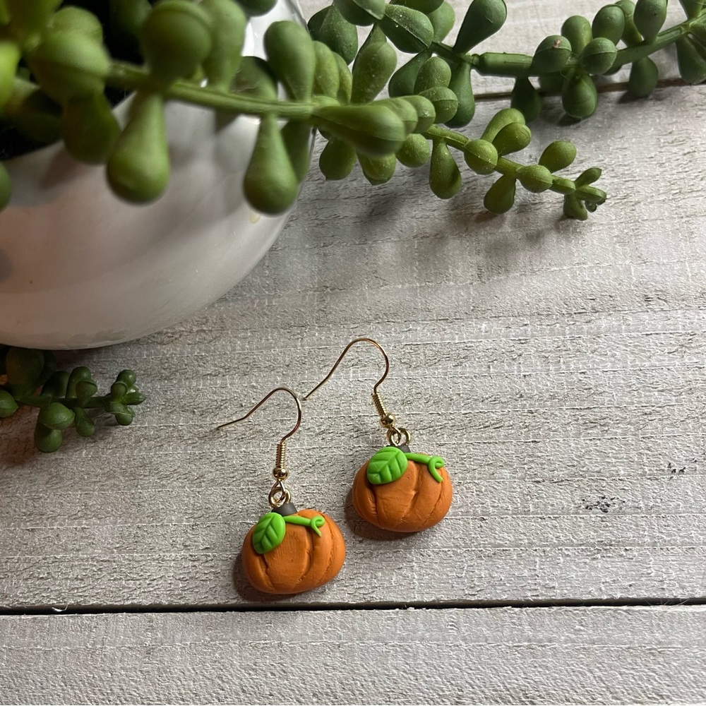 Polymer Clay Pumpkin Earrings NEW! 🎃
